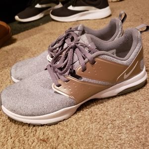 Nike Air Max Bella Womens Training Shoe